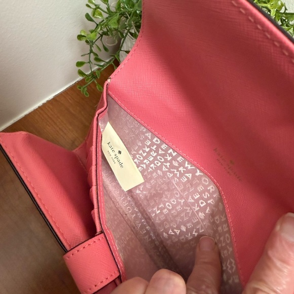 KATE SPADE Pink Xbody Phone Purse Winni Wakefield Lane Wallet R/$199 EUC - Picture 6 of 10